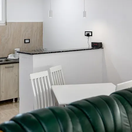 Fors & * بلغراد