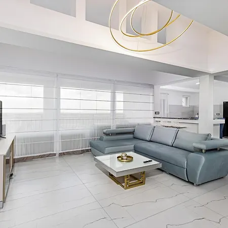 Fors & * بلغراد