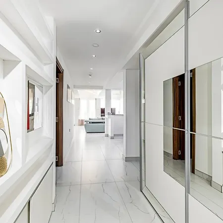 Fors & شقة بلغراد