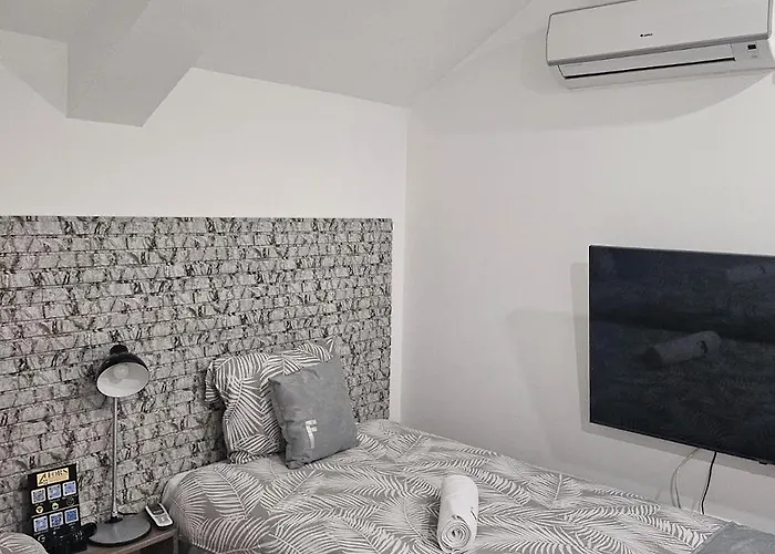 Fors & شقة بلغراد